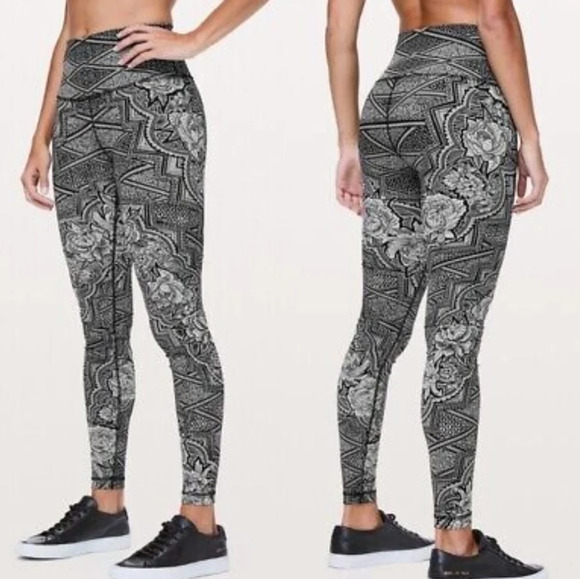 Lululemon Geometric wunder under Floral High Rise Yoga Tights size 4 - Picture 2 of 8